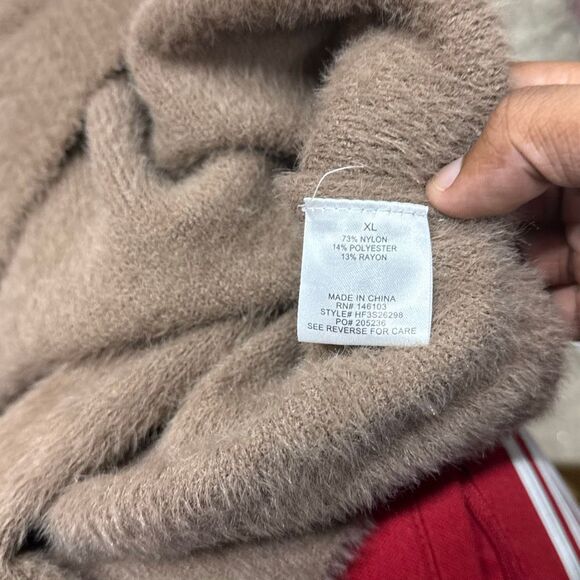 Hippie Rose Juniors' Eyelash Mock-Neck Cuffed Sweater - Coco Ash Size XL - Picture 4 of 4